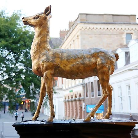 The Hind Hotel Веллингборо Экстерьер фото